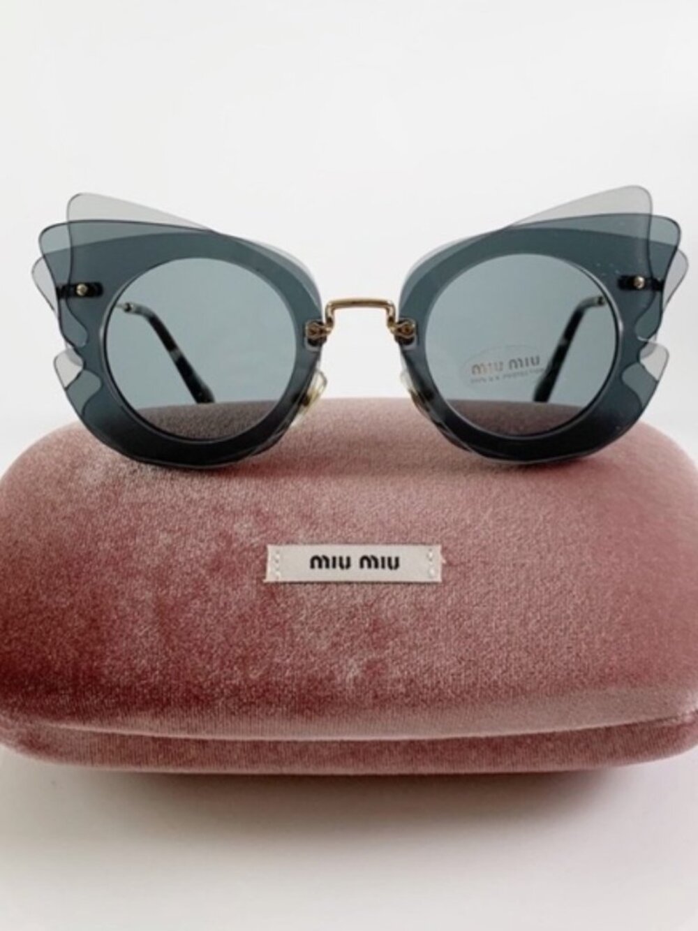 🕶✨✨👓 MIU MIU Sunglasses, New